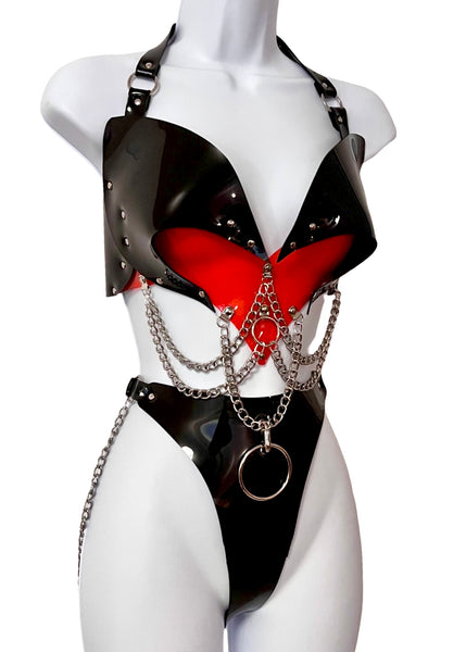 HEART IN CHAINS - Black, Red and Silver